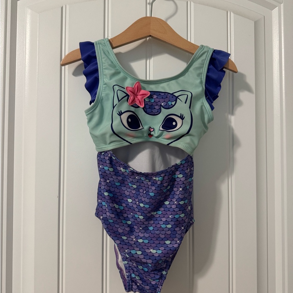 Swimsuit with Ruffle Sleeves